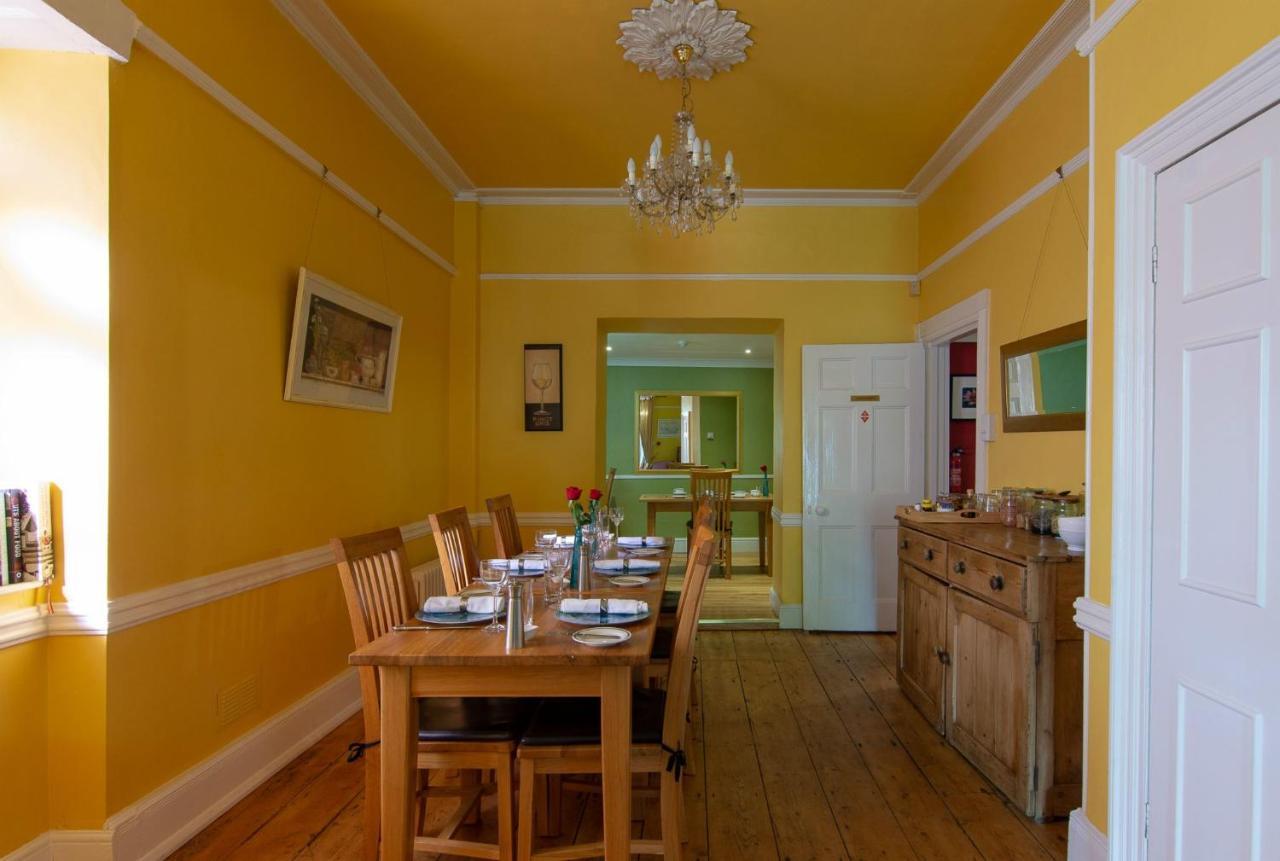 The White House Hotel Charmouth Zewnętrze zdjęcie