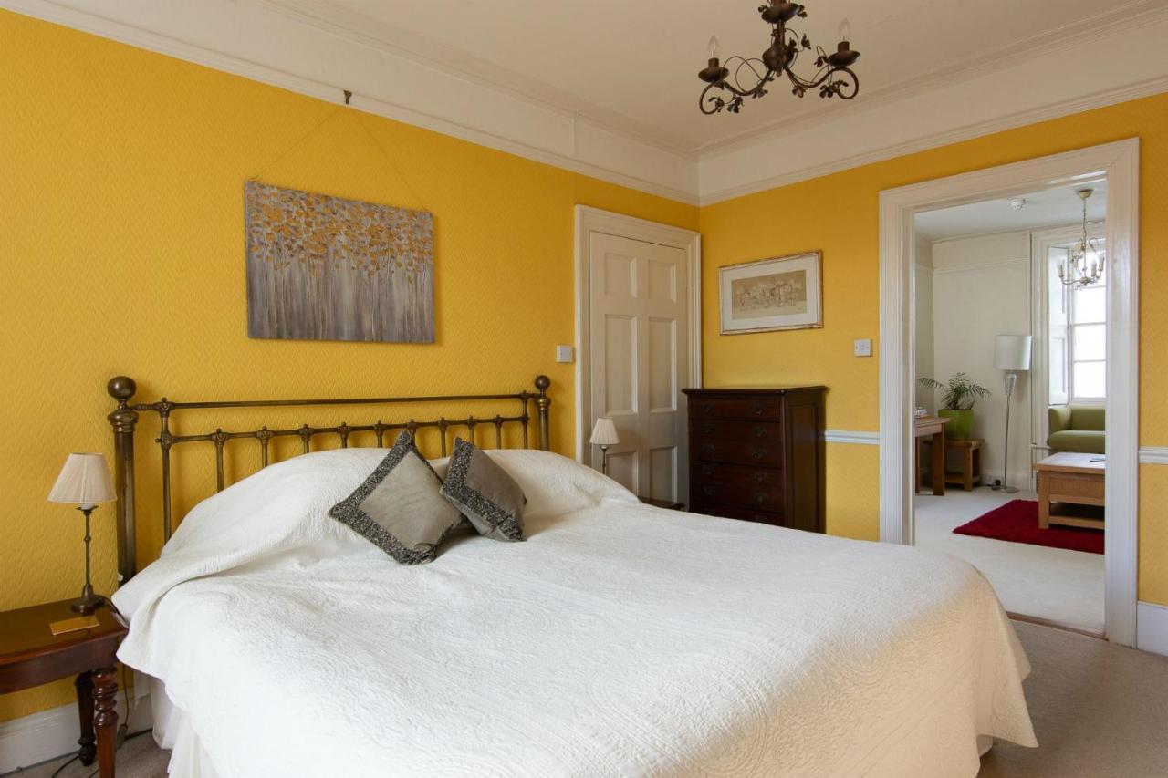 The White House Hotel Charmouth Zewnętrze zdjęcie